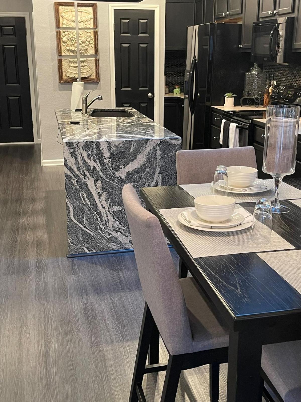 Brooklynn'S Bay, Elegant Lakefront Condo Retreat Хот Спрингс Екстериор снимка
