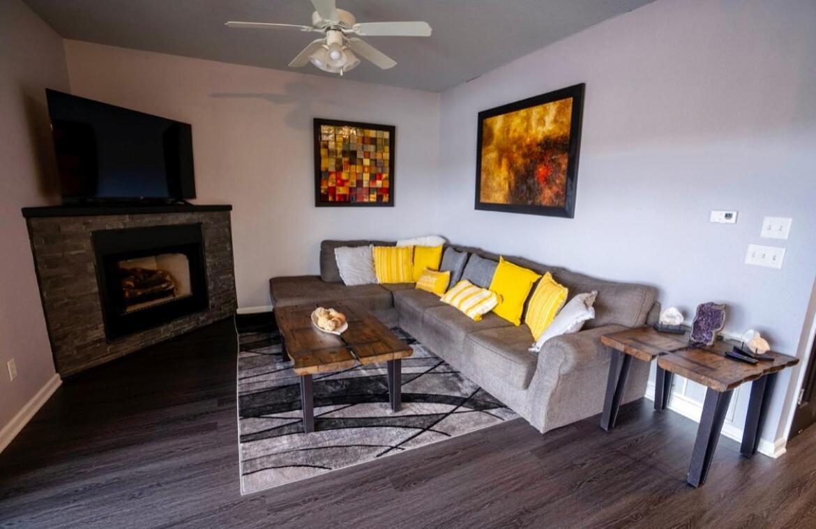 Brooklynn'S Bay, Elegant Lakefront Condo Retreat Хот Спрингс Екстериор снимка