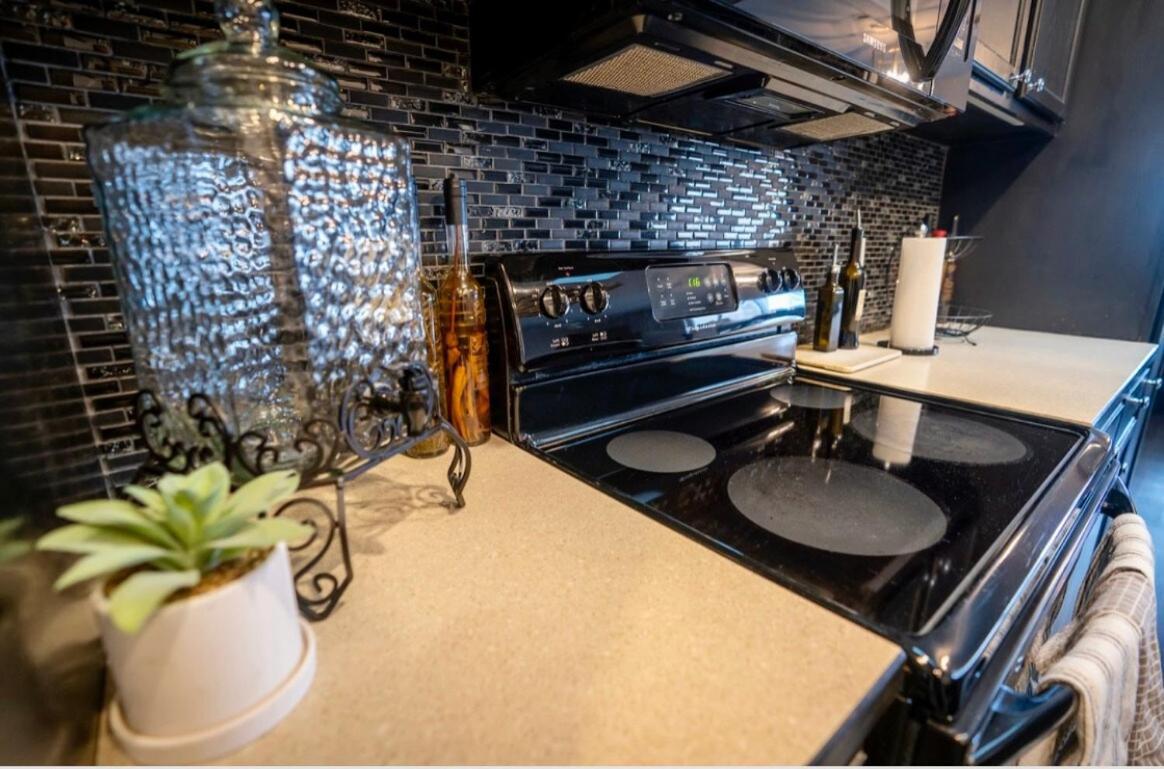 Brooklynn'S Bay, Elegant Lakefront Condo Retreat Хот Спрингс Екстериор снимка
